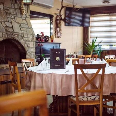 Hotel "Vir" Velika Plana Esterno foto