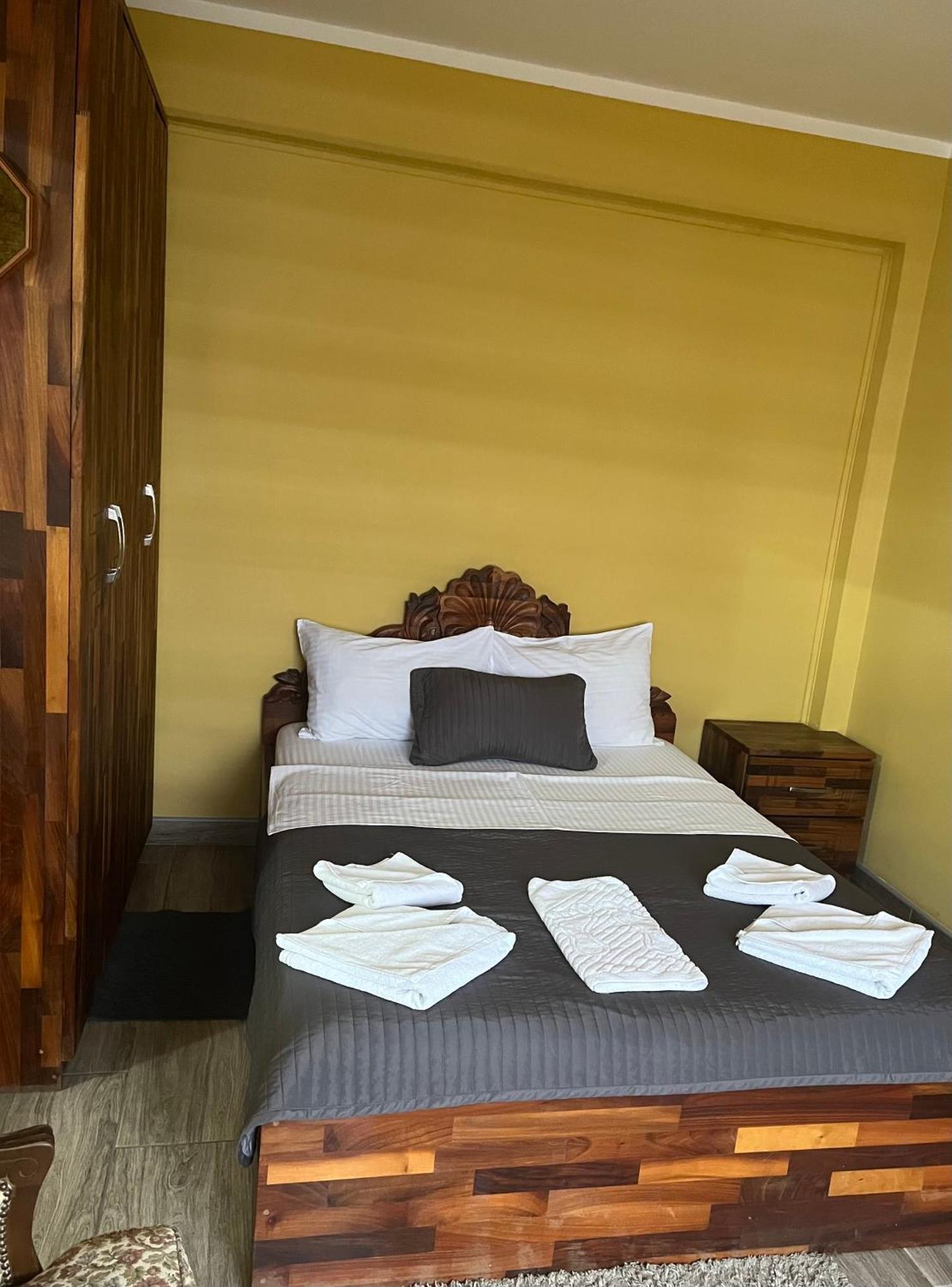 Hotel "Vir" Velika Plana Esterno foto